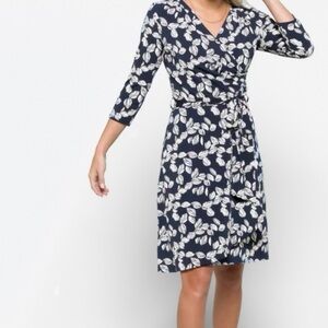 41 Hawthorn Faux Wrap Knit Dress